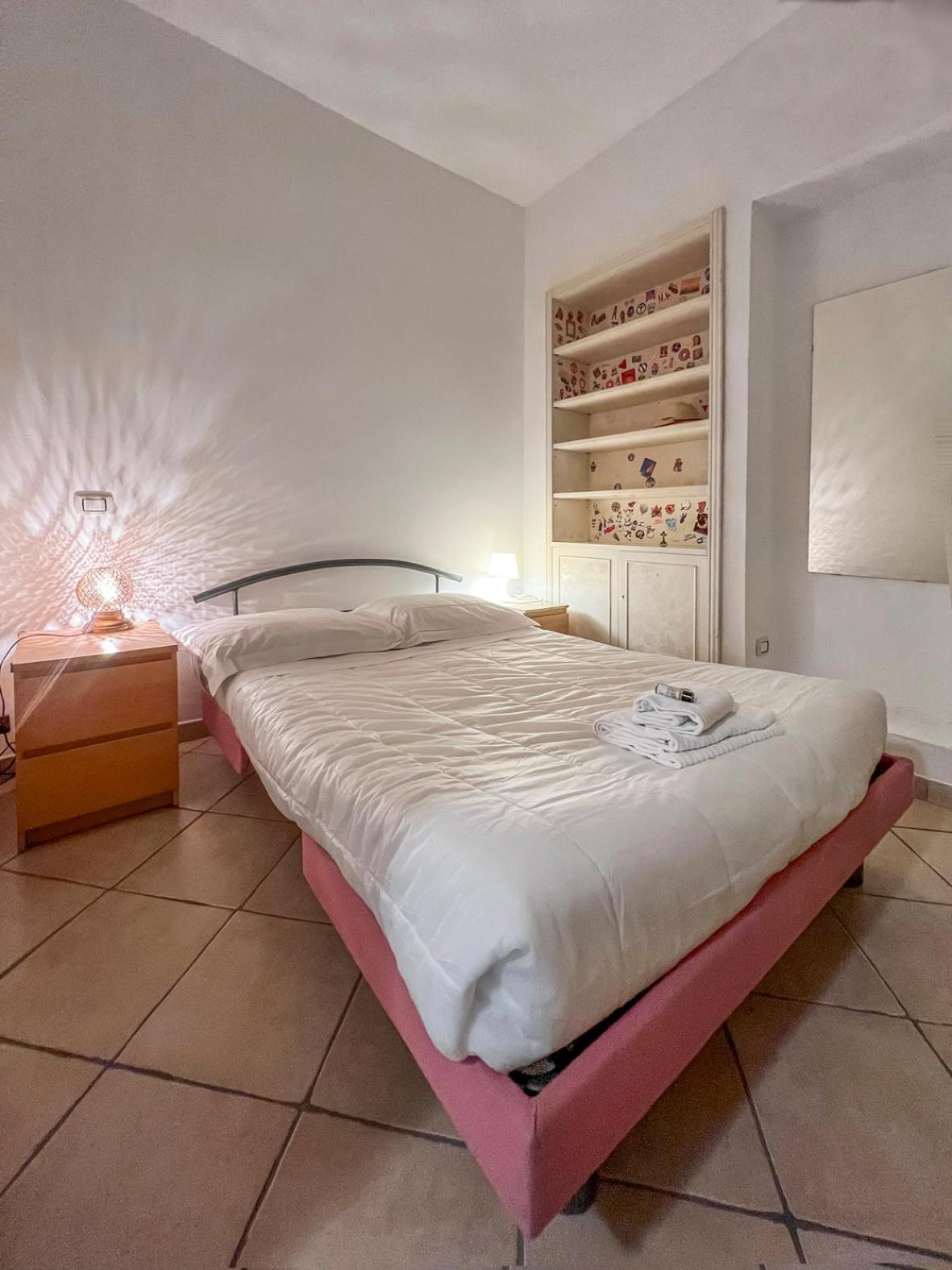 Spacious Apartment Near St Peter'S Church Roma Exterior foto
